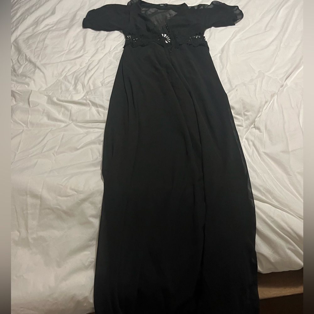 Gorgeous black night dress. Photos don’t do justice. Size S - Picture 1 of 3